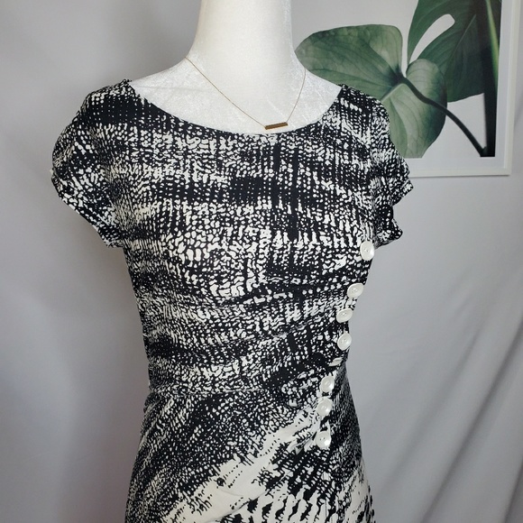 Joseph Ribkoff Abstract Print Asymmetrical Dress - Picture 3 of 5